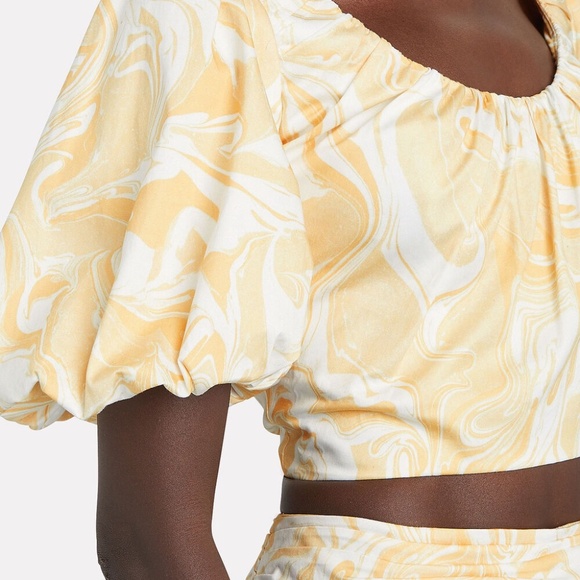 NWT AIIFOS Carrie Puff Sleeve Crop Top - Picture 3 of 7